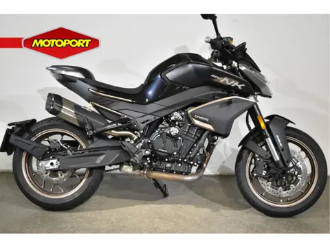 CFMOTO 800 NK ADVANCED (bj 2024)
