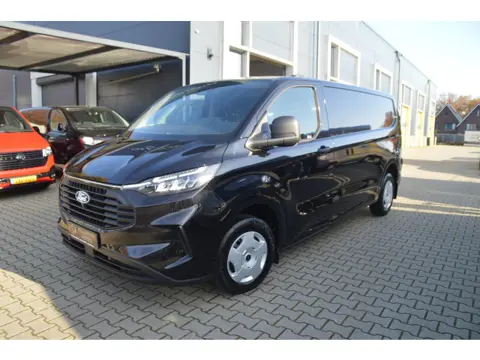 Ford TRANSIT CUSTOM 320 2.0 TDCI L2H1 Limited