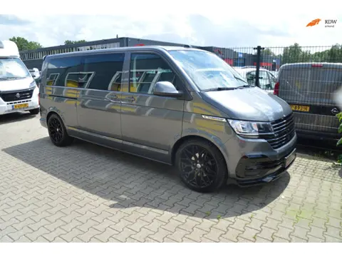 Volkswagen Transporter 2.0 TDI L2H1 32 DC Highline
