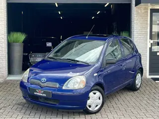 Toyota Yaris 1.3-16V VVT-i Sol | 5drs | Dealer Onderhouden | 2e Eig. | Sunroof | Electric Pack | CPV