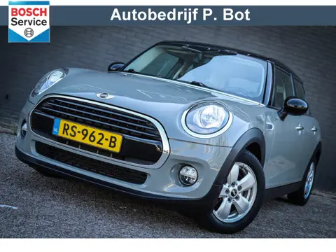 MINI 5-deurs 1.5 Cooper Salt Business Navi/CruiseControl