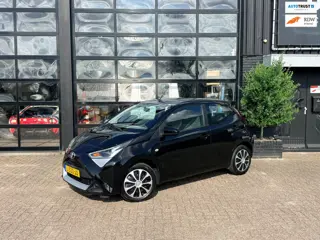 Toyota Aygo 1.0 VVT-i x-play limited