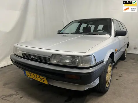 Toyota Camry Wagon 2.0 XLi TC 16 - Schade