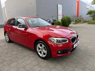 BMW 1-serie 118i Corporate Lease High Executive|Stoelverw|Airco|Automaat