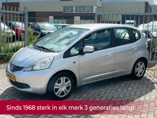 Honda Jazz 1.2 Trend 5 deurs hoge instap 90PK! NL AUTO NAP! Airco l Trekhaak l MTF-stuur l Elek pakk