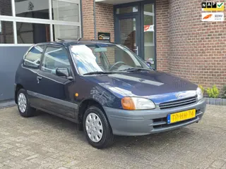 Toyota Starlet 1.3-16V XLi Automaat |Dakraam |Apk-Nieuw