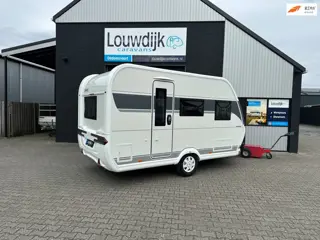 HOBBY On Tour 390 SF ’26 (Vastbed, Treinzit)