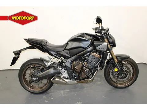 Honda CB 650 R E-Clutch (bj 2024)