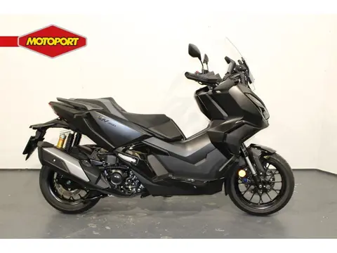 Honda ADV 350 (bj 2026)
