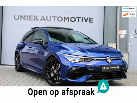 Volkswagen Golf 2.0 TSI R 4M PERFORMANCE | HEAD UP | AKRAPOVIC | PANO | H&K | LEDER | CARPLAY | CAME