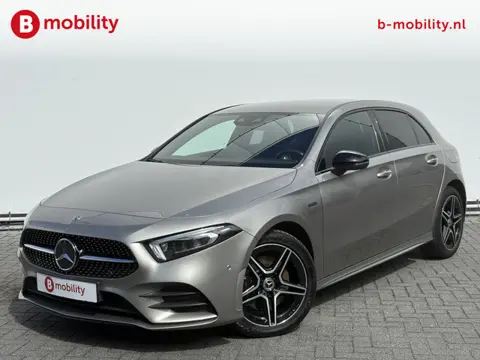Mercedes-Benz A-Klasse 250 e Business Solution AMG Limited Trekhaak | Achteruitrijcamera | Stoelverw