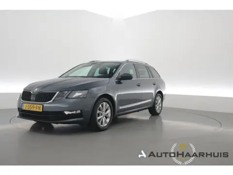 Škoda Octavia Combi 1.5 TSI Greentech Style | Trekhaak | Apple CarPlay | Navi | PDC | Stoelverw. | D