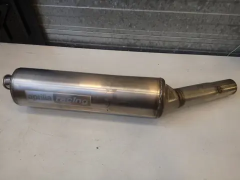 UITLAAT Aprilia RSV 1000 1998 - 2000