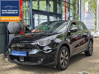 Fiat 600 1.2 Hybrid | ECC | PDC + Camera | LM Velgen | Stoelverwarming | Apple CarPlay/Android Auto 