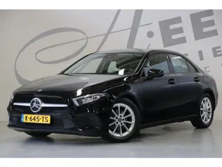 Mercedes-Benz A-klasse 180 Apple CarPlay/ Led-koplampen/ Achteruitrijcamera