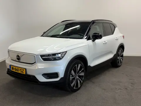 Volvo XC40 Recharge Plus SOH 94,3% Trekhaak 1500kg/ Stuur en Stoelverw./