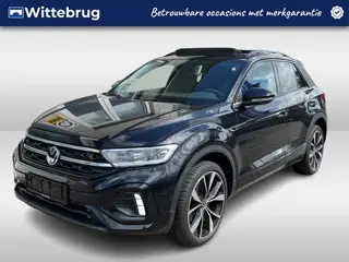 Volkswagen T-Roc 1.5 TSI R-Line / AUTOMAAT/ PANO KEYLESS/ DIGITAL DASH/ APP-CONNECT/ PARK. SENSOREN 