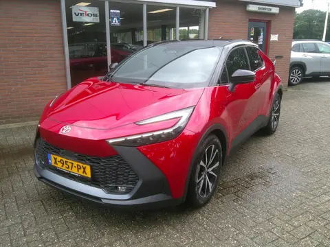 Toyota C-HR 1.8 Hybrid 140 First Edition (bj 2024)