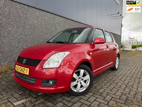 Suzuki Swift 1.3 Shogun/Dealer OH/ Nieuwe APK en beurt!