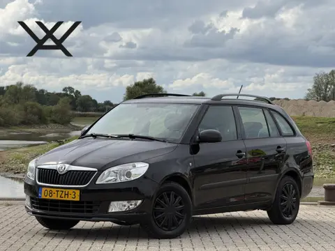 Skoda Fabia Combi 1.2 TSI Ambition | Schuifdak | Trekhaak | Nw. APK