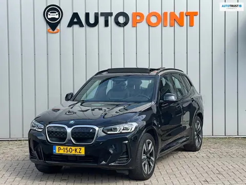 BMW IX3 High-Executive M 80 kWh 1E EIG ORG NL DEALEROND SOH99% PANO|CAMERA|LEER|MEMORY.STOEL|STOELVR