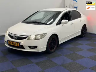 Honda Civic 1.3 Hybrid Elegance / AUTOMAAT / DEALER OMDERHOUDEN / NETTE AUTO