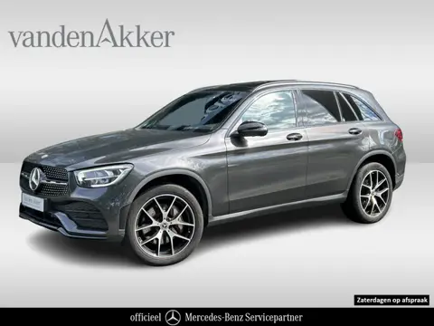 Mercedes-Benz GLC 300e AMG // Panoramadak // Trekhaak // Memory // Headup // 360 Camera // Digitaal 