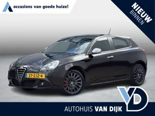Alfa Romeo Giulietta 1.4 T Business Executive | 18-inch/Leder/Elek.verst.stoelen/Cruise Control