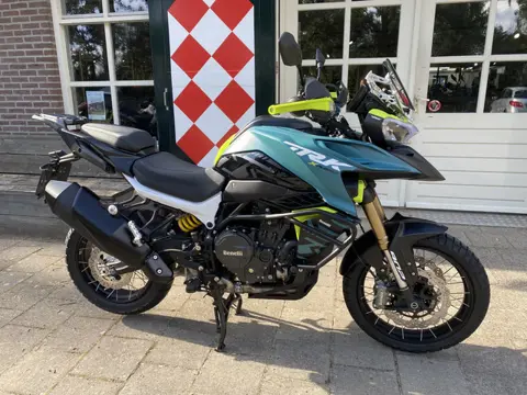 Benelli TRK 902 XPLORER ABS (bj 2026)