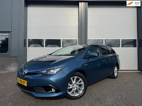 Toyota Auris 1.8 Hybrid Executive Keyless Parkeercamera