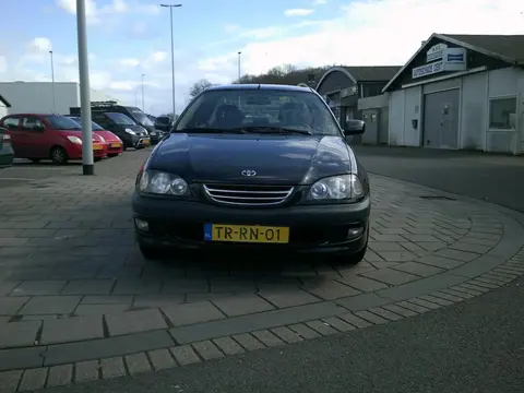 Toyota AVENSIS AVENSIS; 2.0 SEDAN AUTOMAAT