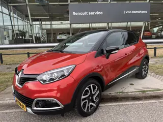 Renault Captur 0.9 TCe Helly Hansen / Trekhaak / Stoelverw. / Keyless / Climate / Navigatie / Parkee