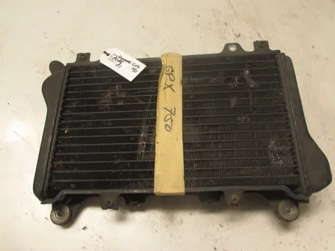 RADIATEUR Kawasaki GPX 750 1986 - 1988