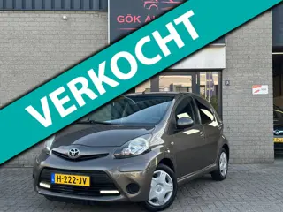 Toyota Aygo 1.0 VVT-i Access / Airco / Facelift / LED / 5 Deurs / Bluetooth