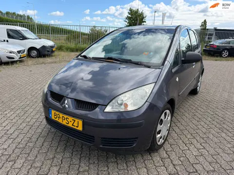 Mitsubishi Colt 1.3 Invite