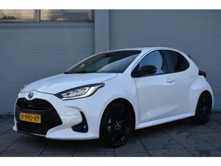 Toyota Yaris 1.5 Hybrid Executive Automaat 116pk | BSM | PDC | Voorstoelen verwarmd | Keyless entry 