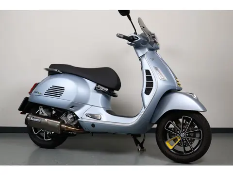 Vespa GTS 300 Super (bj 2023)