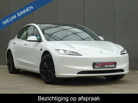Tesla Model 3 RWD HIGHLAND * LEER * VENTILATIE * SFEER * 19 INCH !!