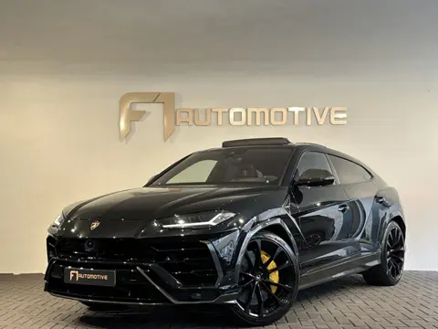 Lamborghini Urus 4.0 V8 Pano|Carbon|B&O 3D|Massage|Memory