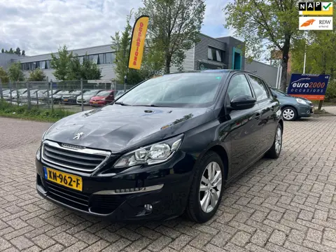 Peugeot 308 1.2 PureTech Blue Lease Executive - PANORAMA