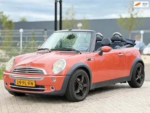 Mini Cabrio 1.6 Cooper Chili