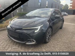 Toyota Corolla Hybrid 140 Dynamic | Parkeersensor voor en achter | Navigatie | Stoelverwarming | App