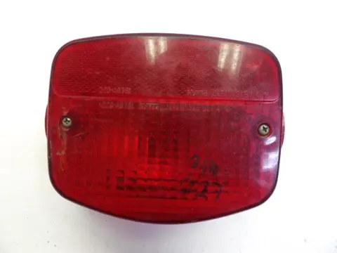 ACHTER LICHT Kawasaki LTD 440 1970 - 2012