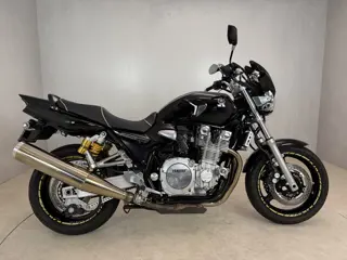 Yamaha XJR 1300 (bj 2008)