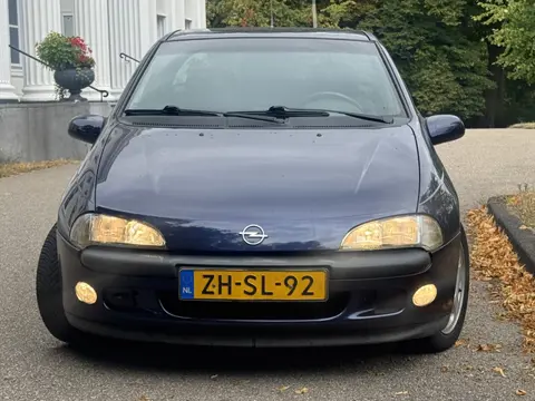 Opel Tigra 1.4i-16V AUTOMAAT! 75.000 KM !! UNIEK !!