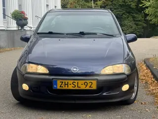 Opel Tigra 1.4i-16V AUTOMAAT! 75.000 KM !! UNIEK !!