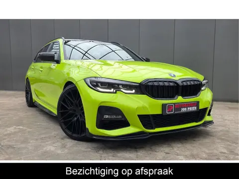 BMW 3 Serie Touring 318i M-Performance * EYE CATCHER * 330 PK !!