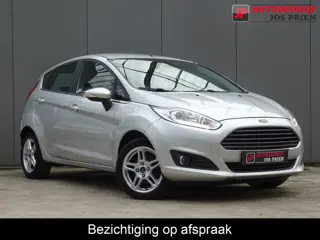 Ford Fiesta 1.0 Titanium * GEREVISEERDE MOTOR twv 4000 EURO !!