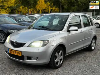 Mazda 2 1.4 Touring