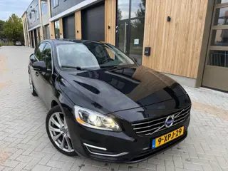 Volvo V60 2.4 D6 AWD Plug-In Hybrid Summum (bj 2014) XENON|LEER|MEMORY